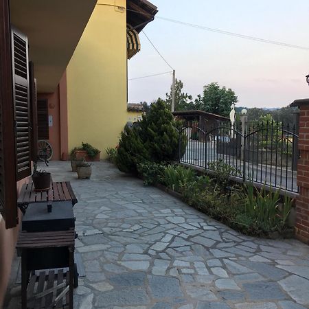 Gasthaus Relax Nel Noccioleto Novello Exterior foto