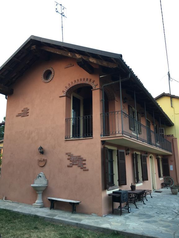 Gasthaus Relax Nel Noccioleto Novello Exterior foto